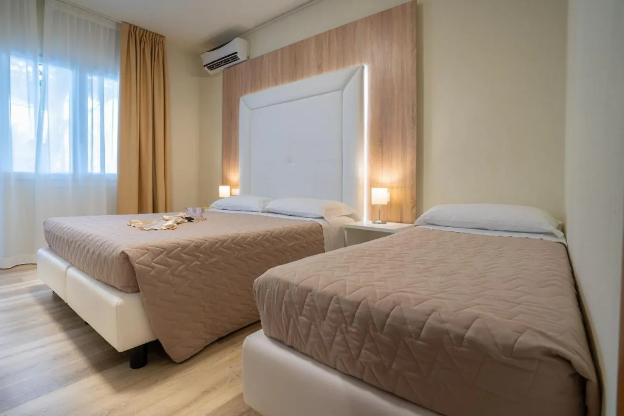 לידו די ג'סולו Hotel Suez איטליה