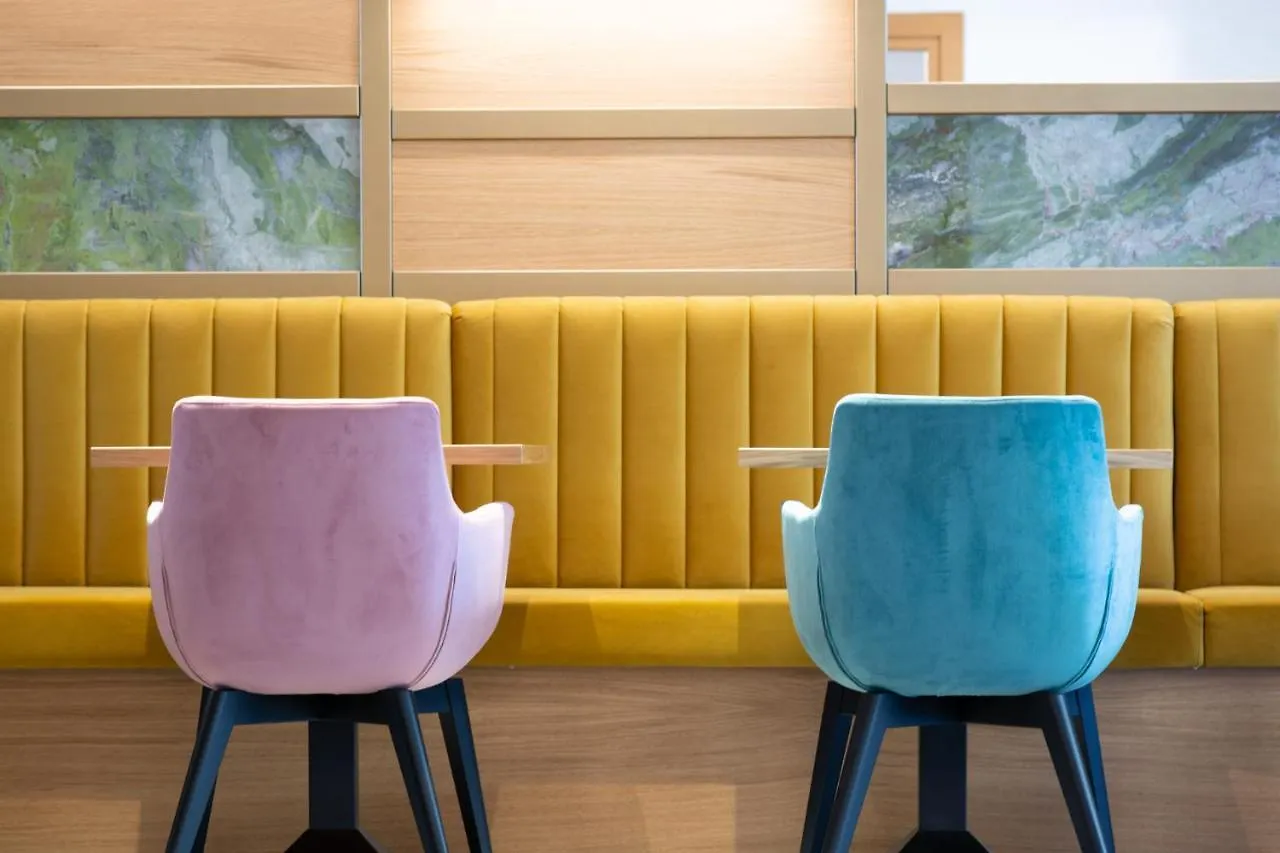 לידו די ג'סולו Hotel Suez 3*, לידו די ג'סולו איטליה